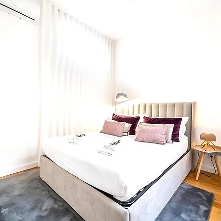 Biscainhos Flat By The Arch - Charming Apartments In The Historic Center Braga Exteriör bild