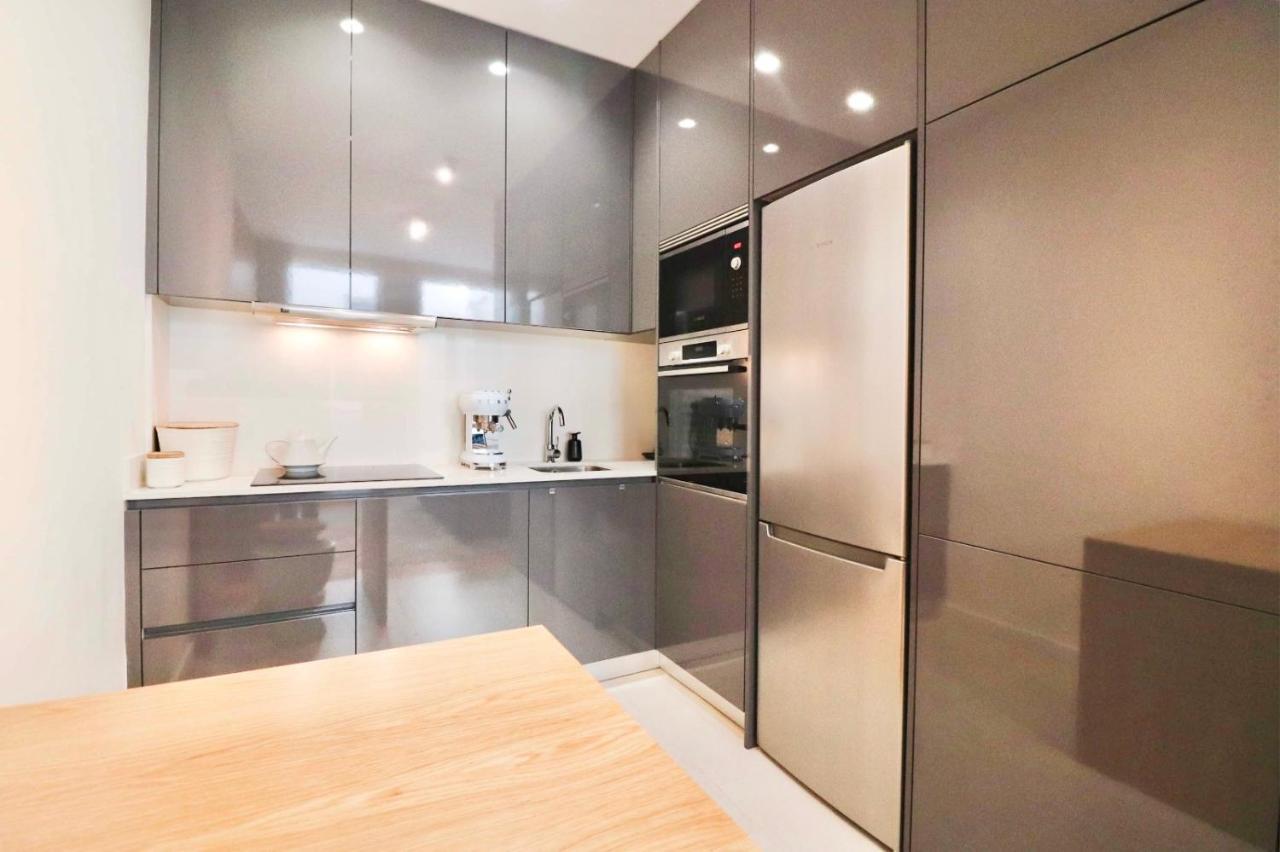 Biscainhos Flat By The Arch - Charming Apartments In The Historic Center Braga Exteriör bild
