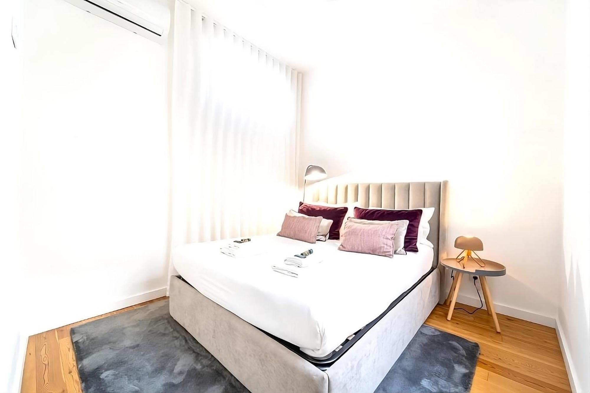 Biscainhos Flat By The Arch - Charming Apartments In The Historic Center Braga Exteriör bild